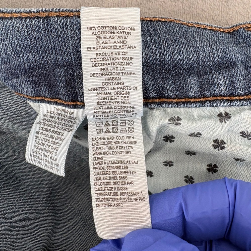 Lucky Brand Jeans Mens 36x32 (Fits 34x30) Blue 221 Straight Classic Medium Wash - Picture 14 of 15